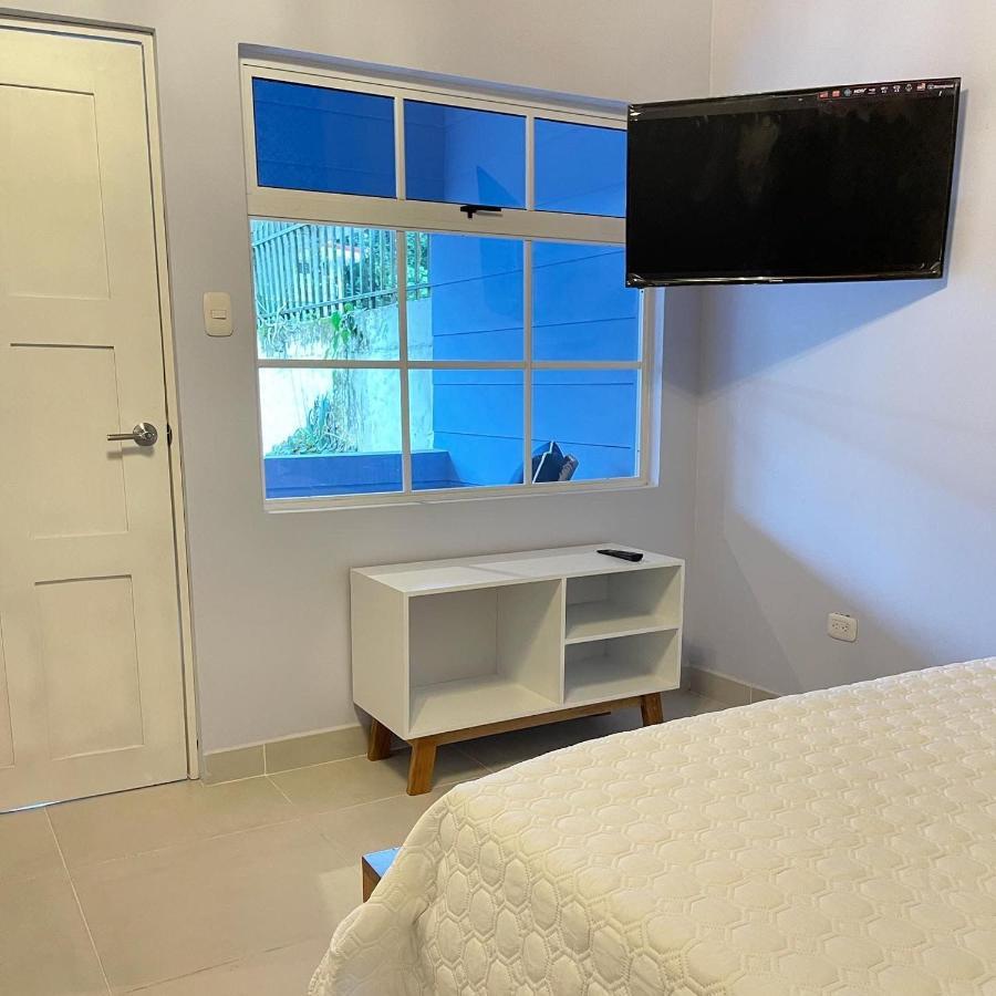Hotel Mono Azul Quepos Eksteriør billede