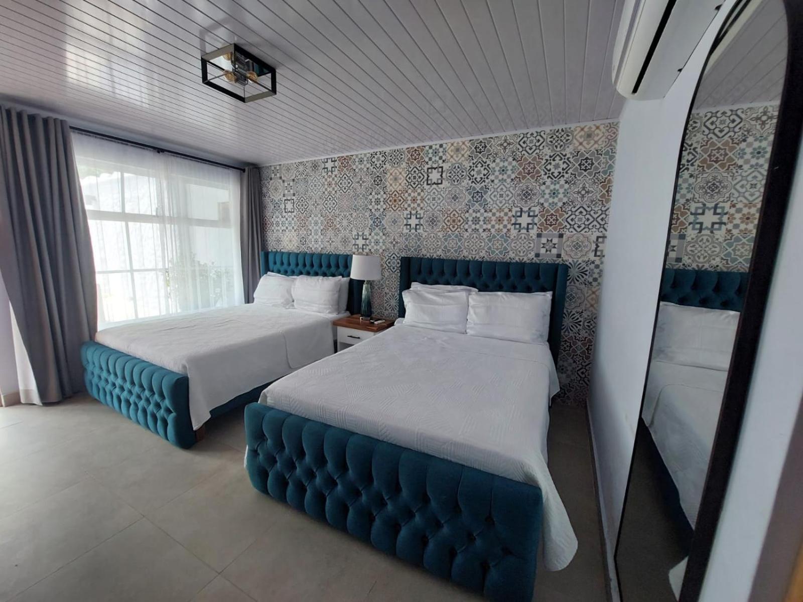 Hotel Mono Azul Quepos Eksteriør billede