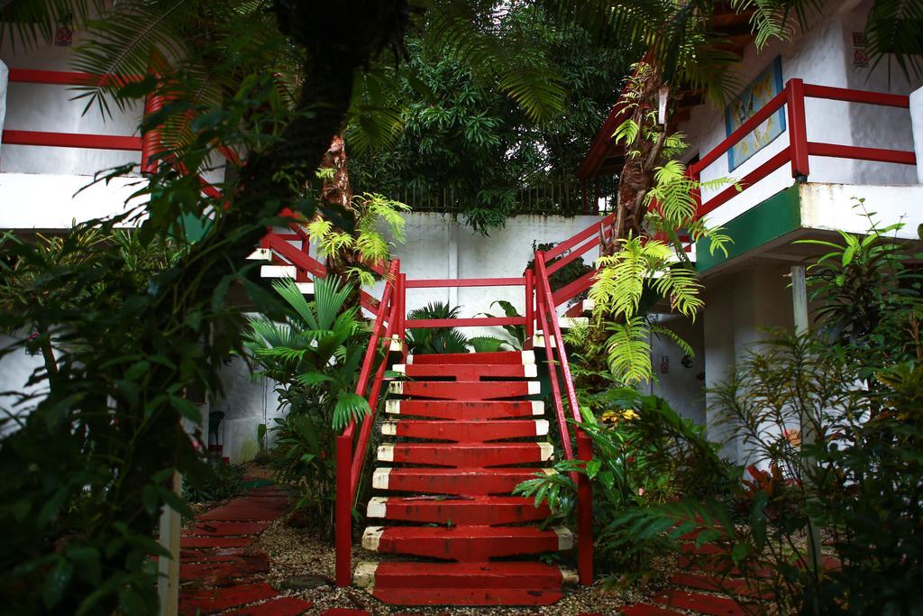 Hotel Mono Azul Quepos Eksteriør billede